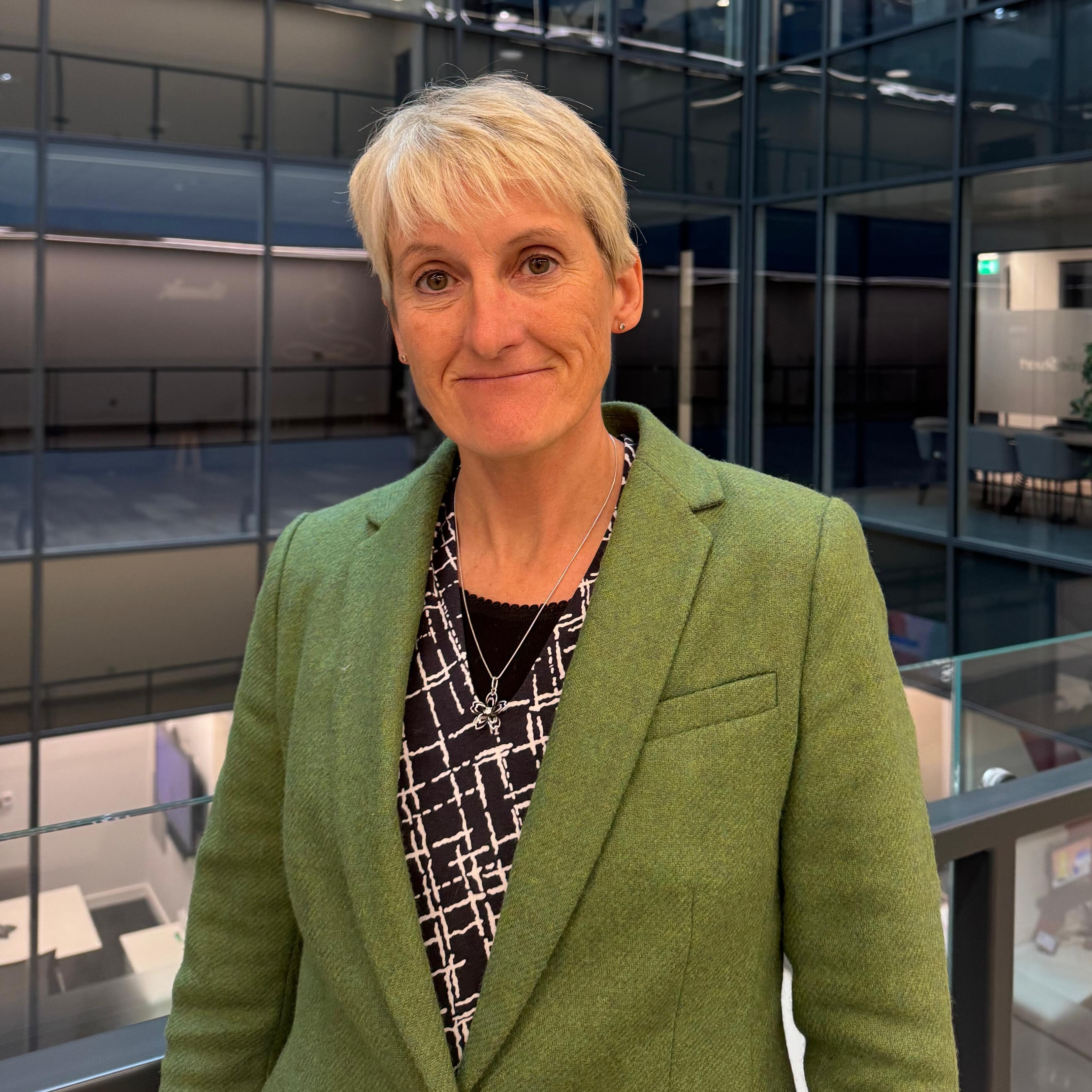 Stephanie Kitts BSc (Hons) MRICS - Chartered Building Surveyor